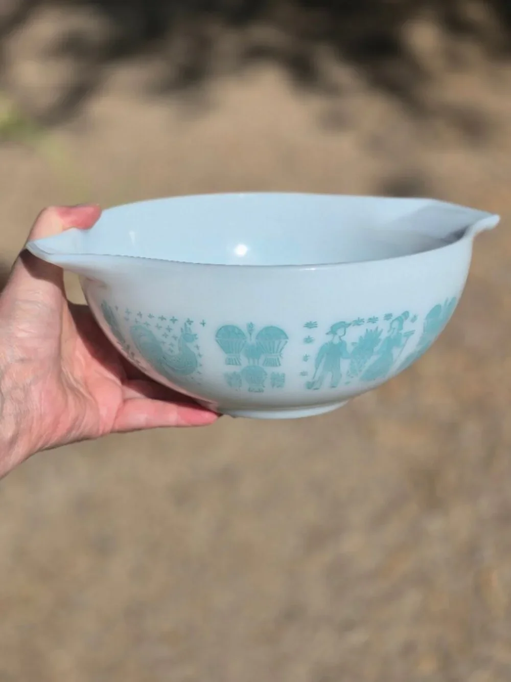Vintage Pyrex 443 2.5 Quart Amish Butter Print Cinderella Style Bowl